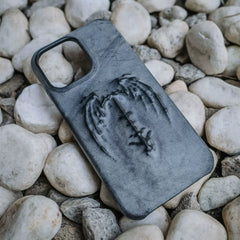 Retro Gothic vampire bat wing embossed dark style mobile phone case creative suitable for Apple iPhone16 punk accessories mobile phone protective cover 15promax17pro art style