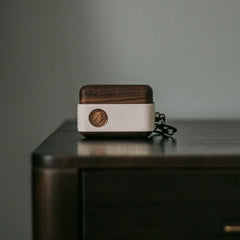 Handmade cowhide suitable for Apple Bluetooth headset earphone case airpods4 generation pro anti-fall high-end three-dimensional pro2 generation creative sheepskin wooden handmade earphone protective cover second generation