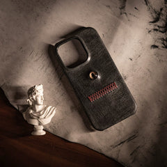 Purely handmade suitable for Apple 15promax new genuine leather old waxed leather creative eye phone case niche dark style high-end interesting 16pro iphone16promax 14