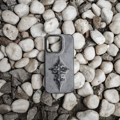 Handmade matte wax genuine leather cross three-dimensional sculpture mobile phone case, dark gothic niche art and high-end sense, suitable for Apple iPhone17pro/16promax/15