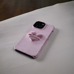 Soul's bondage sculpture shape hand-made matte wax cowhide mobile phone case art original jewelry accessories suitable for Apple 16promax17pro15promax heart design 14pro gift