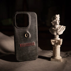 Purely handmade suitable for Apple 15promax new genuine leather old waxed leather creative eye phone case niche dark style high-end interesting 16pro iphone16promax 14